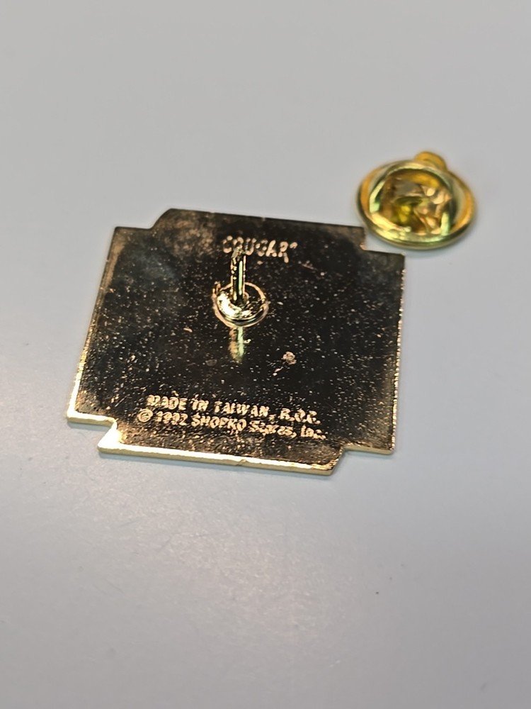 Cougar Lapel Pin Thin Metal