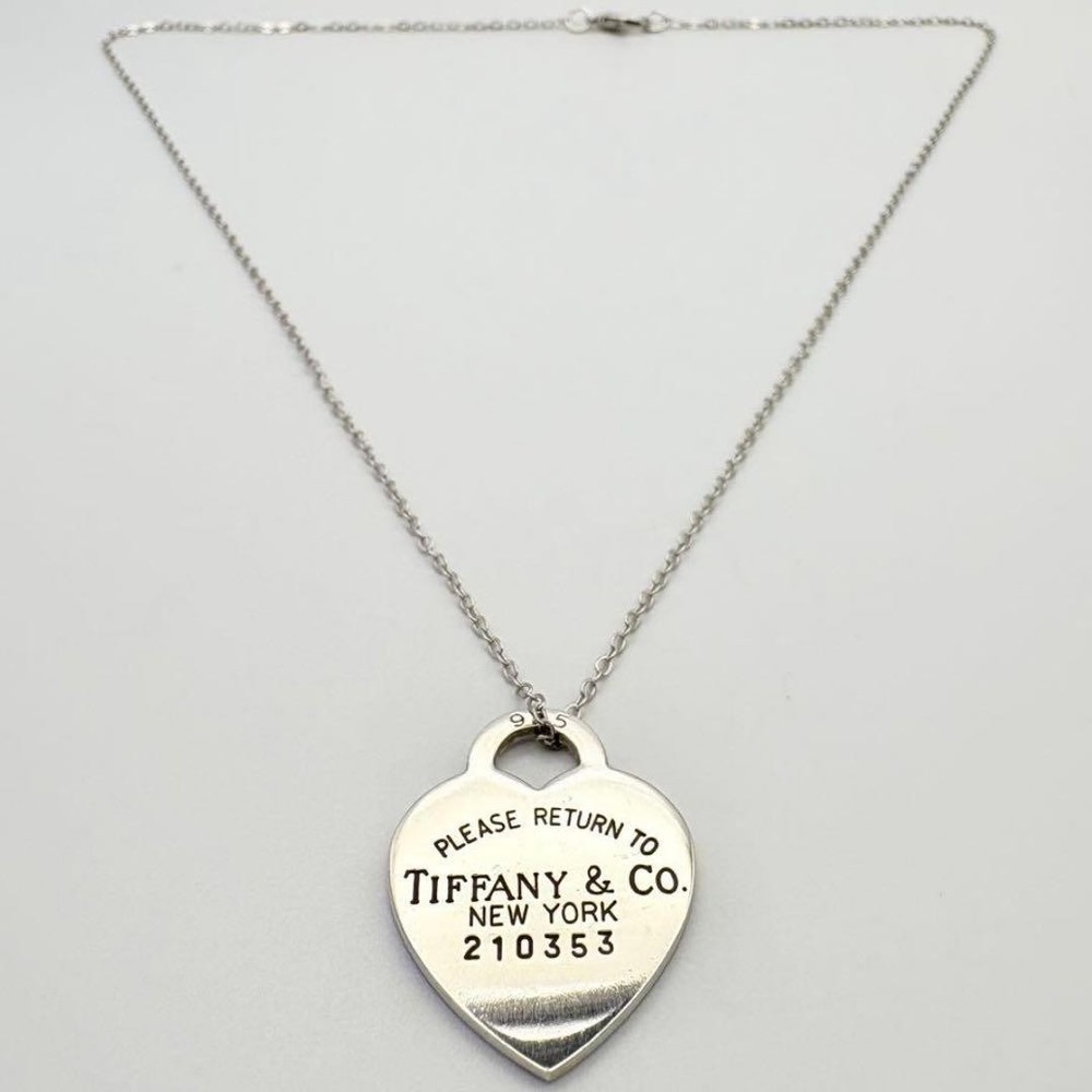 Tiffany & Co. Heart-shaped 925 Silver Necklace