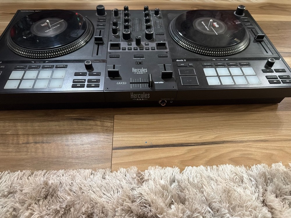 Hercules DJControl Inpulse T7 2-Deck Motorized DJ Controller with Serato Lite