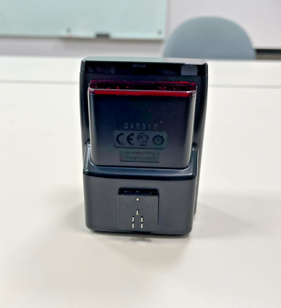 Canon Speedlite Transmitter ST-E2