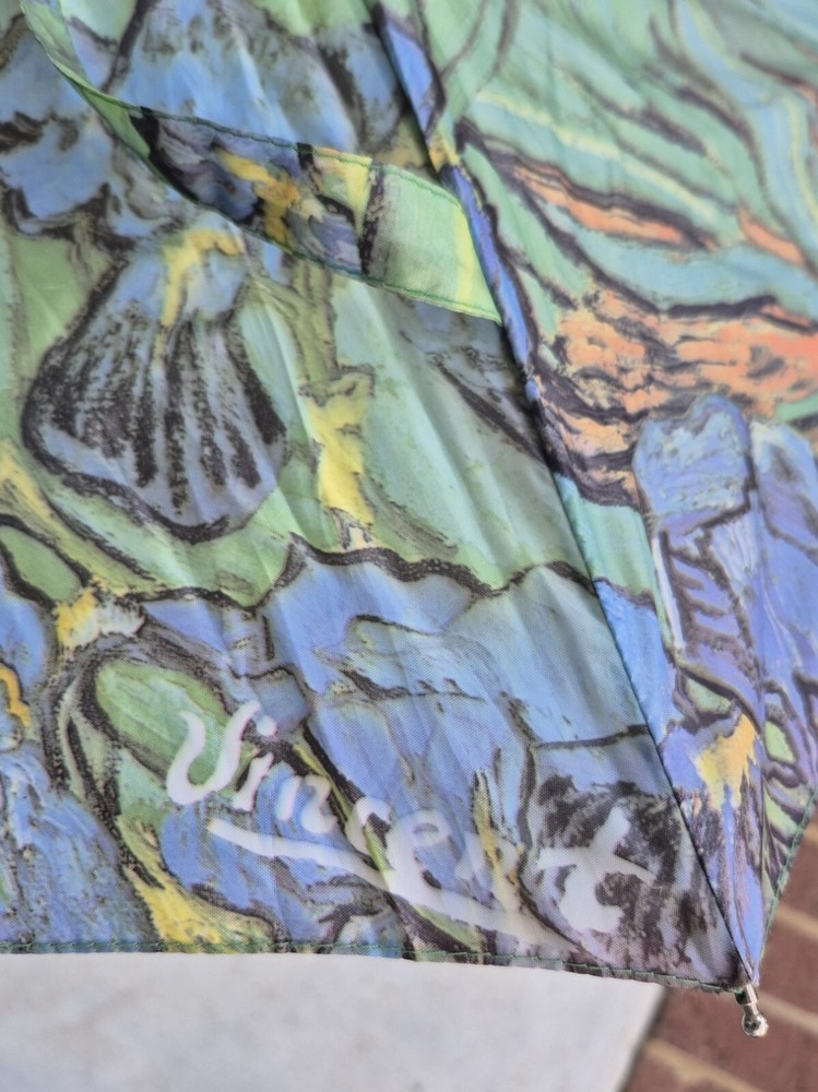 Vintage Shaw Umbrella Van Gogh Irises Compact