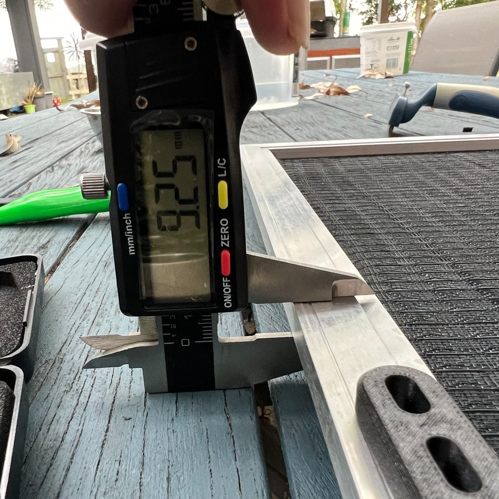 Aircon filter repair brackets