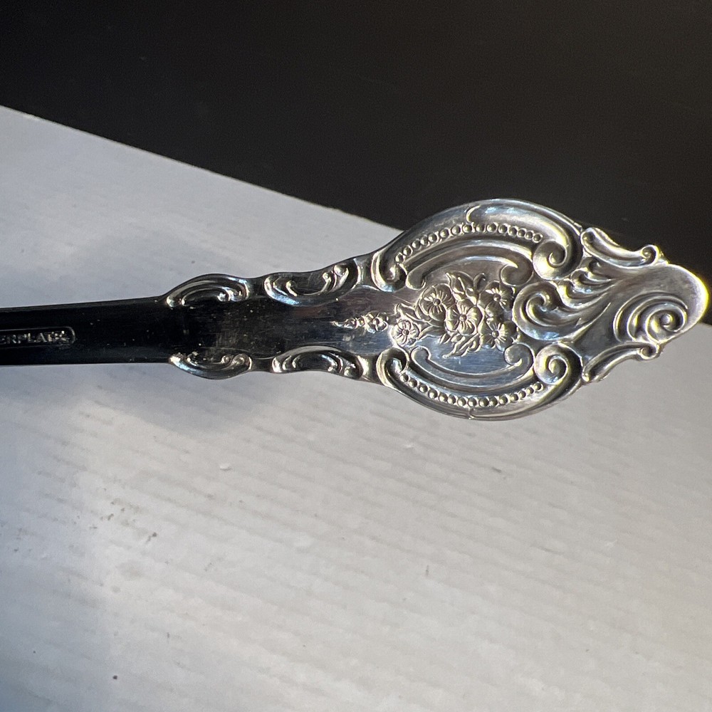 Wallace Vintage PIE/CAKE SERVER Silver Plate Baroque Pattern RARE!