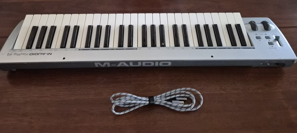 M-Audio KeyRig 49 Midi Keyboard 49-Key USB MIDI Controller