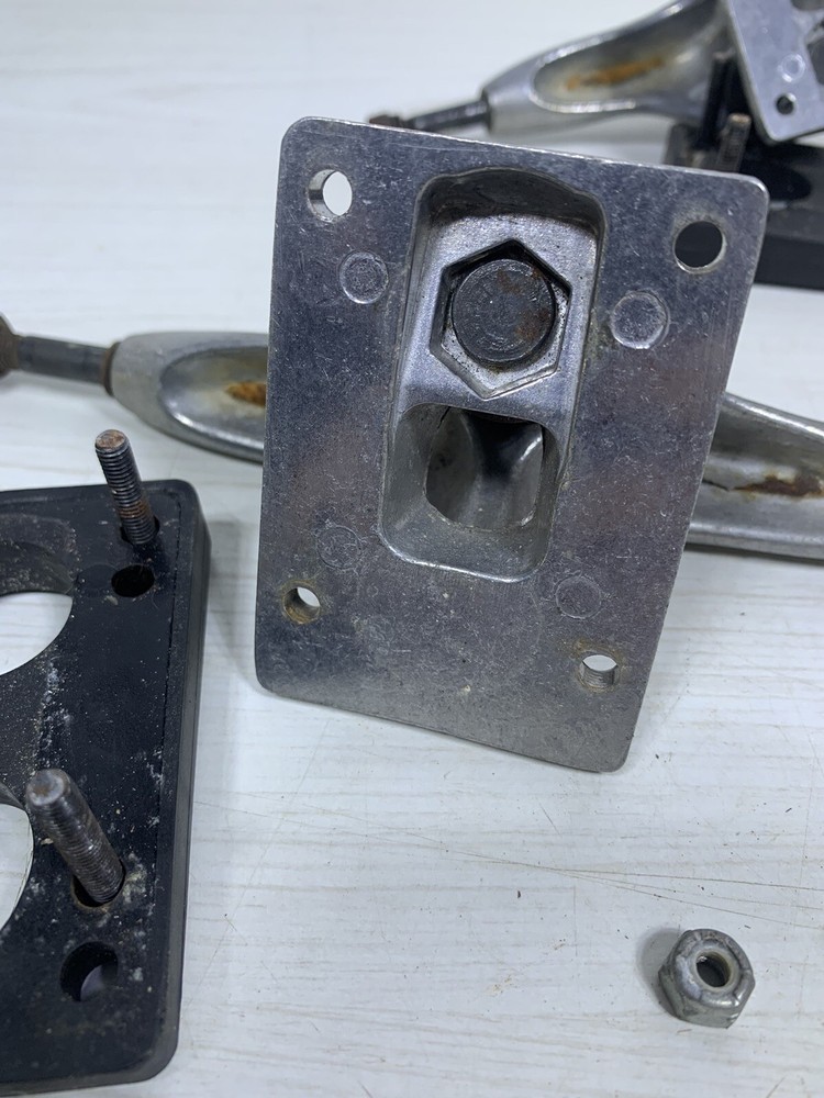 Slant 8 5/8” Skateboard Trucks & Mounting Hardware