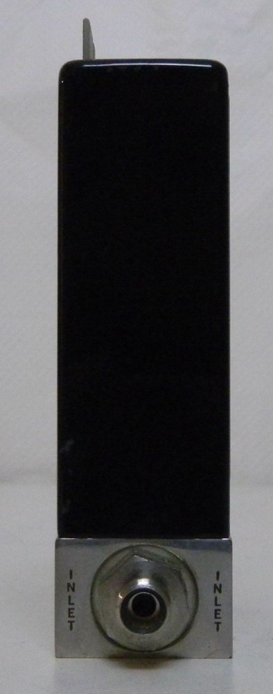 Unit UFC-1200A Mass Flow Controller, Gas- O2, Range- 2 SLM, Used