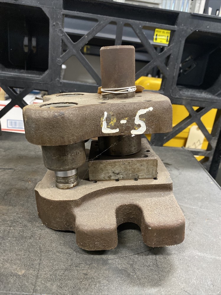 4” x 4” Master Die Set Punch Press (77)