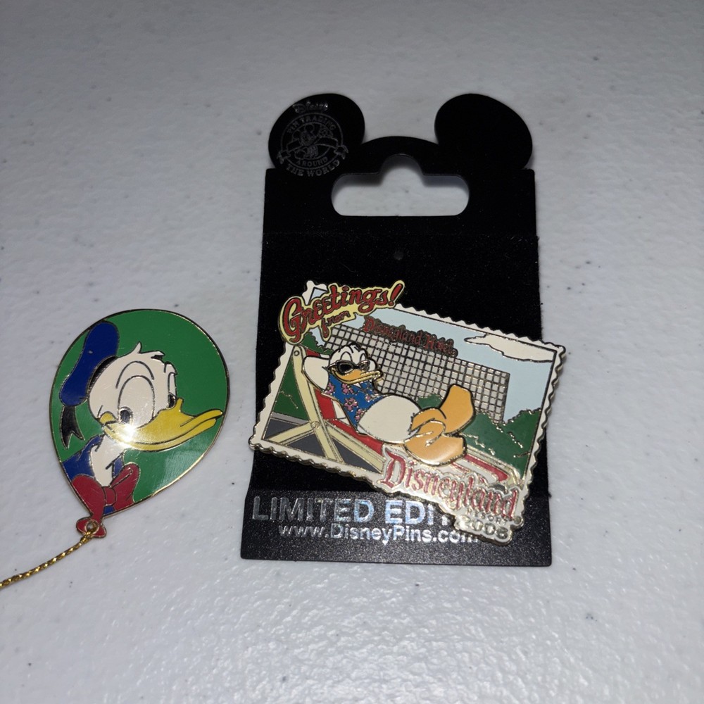 Disney Pins (2) Donald Duck
