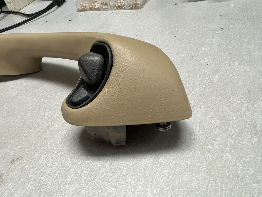 After Market BMW Z3 E36 Inside Door TAN Pull Grab Handle Right Passenger Side