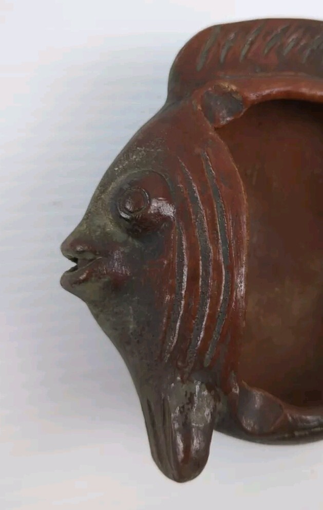 Fish Ashtray Pottery - Cast Iron Look