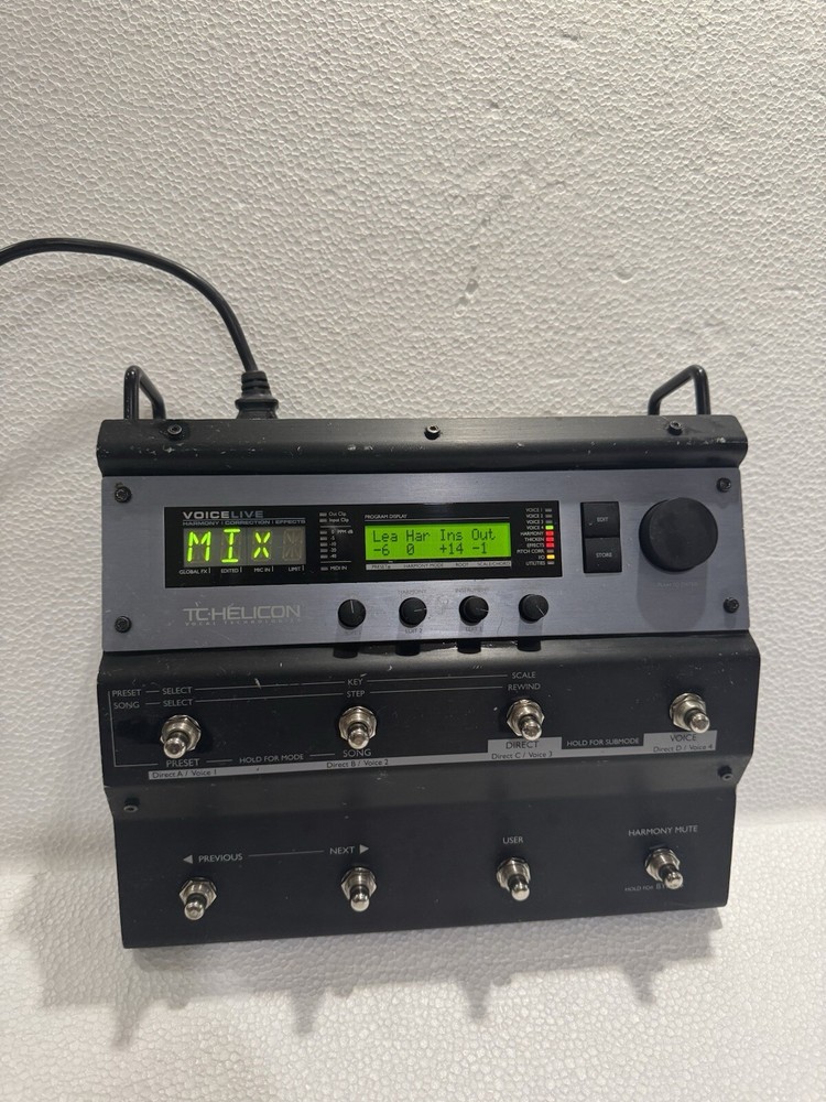 TC HELICON Voicelive Harmony Correction Effects Vocal Processor