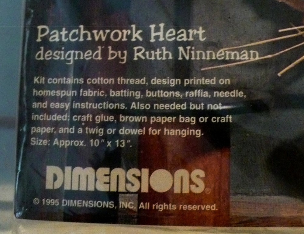 1995 DIMENSIONS KIT # 62058 PATCHWORK HEART APPLIQUE WALL HANGING NEW SEALED