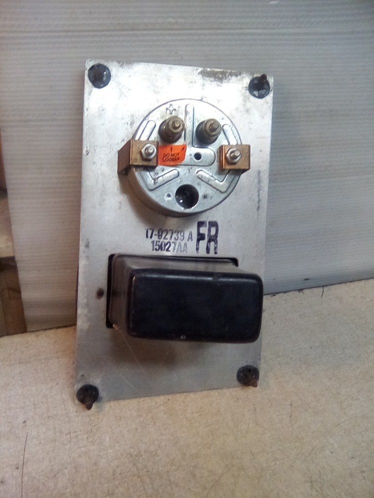 1999 Peterbilt 385 17-02739 Gauge Panel Dash Panel