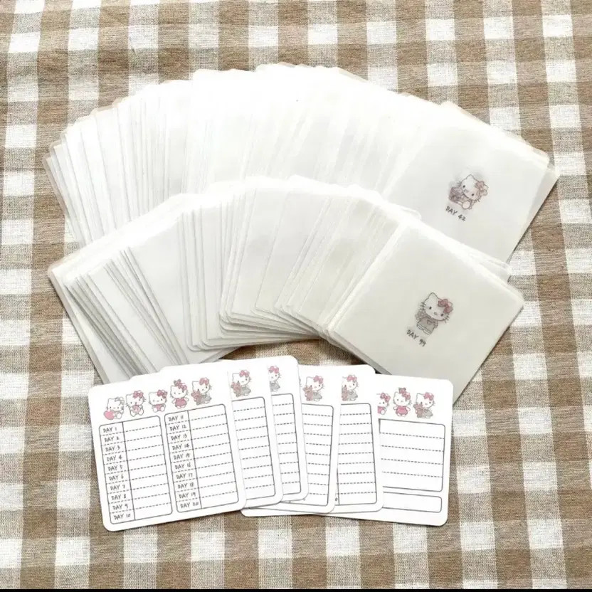 Kitty 100-Day Savings Challenge + Saving Box