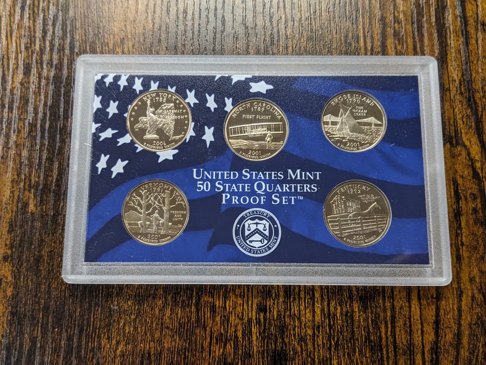 2001-s QUARTER Proof Set. JUST AS PICTURED.