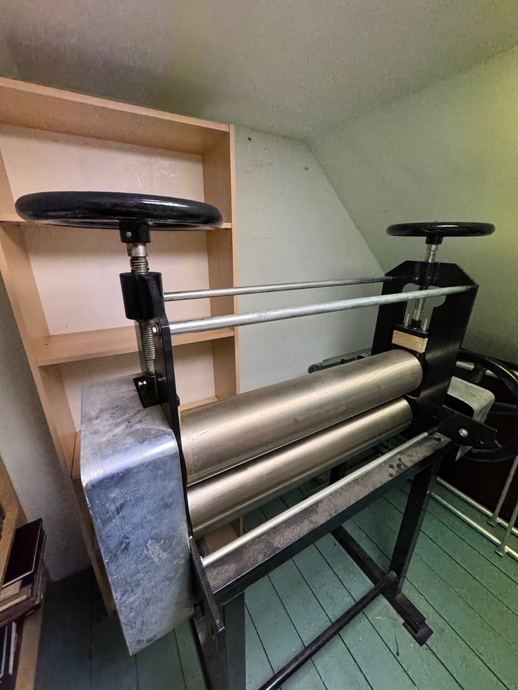 vintage printing press machine