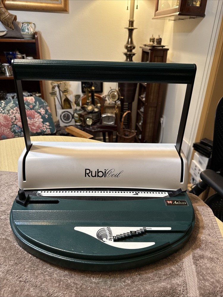 Akiles RubiCoil Coil Binding Machine & Punch ARC-L41