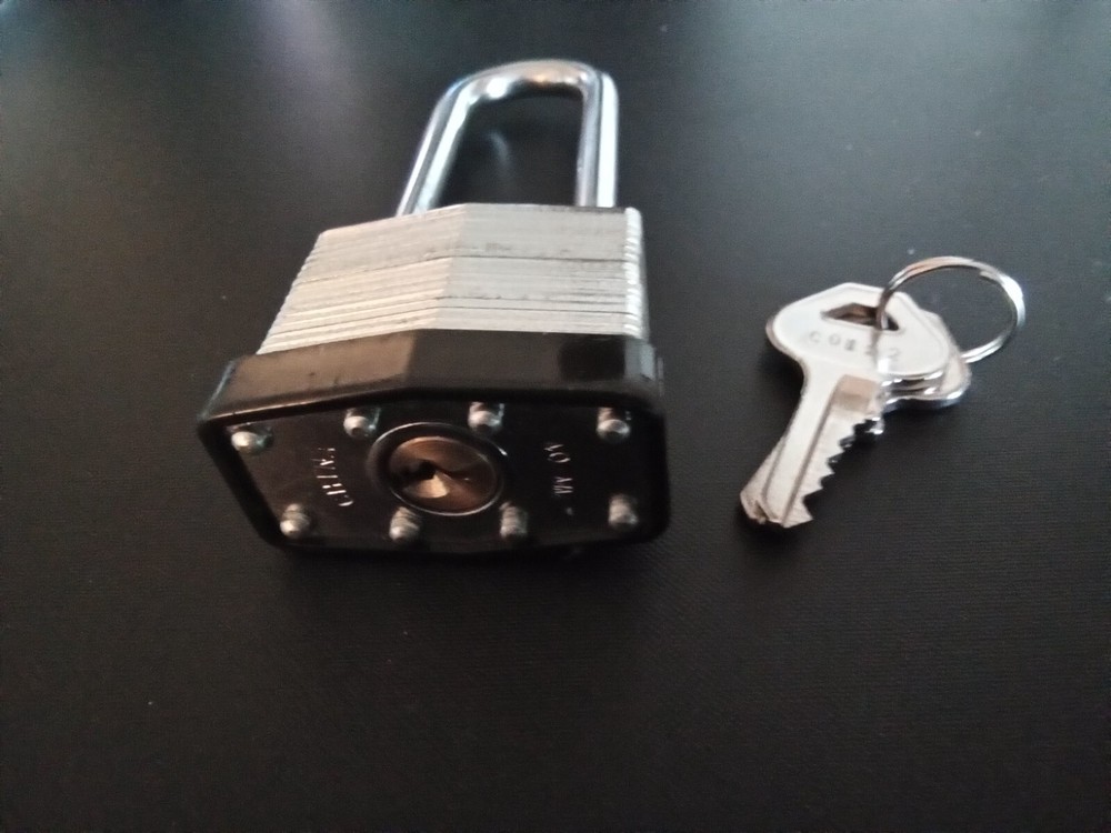 ACE PADLOCK NEVER USED INCLUDES TWO (2) KEYS