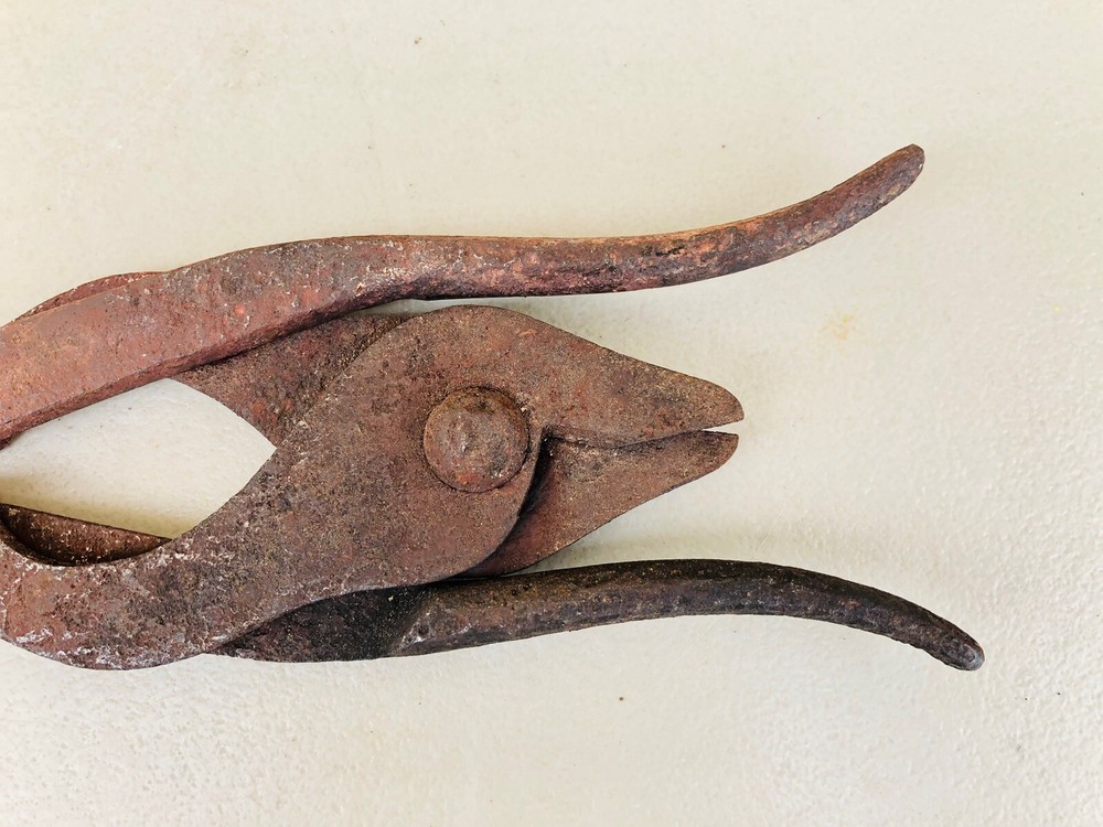 Antique Military Folding Barbed Wire Cutters WW1