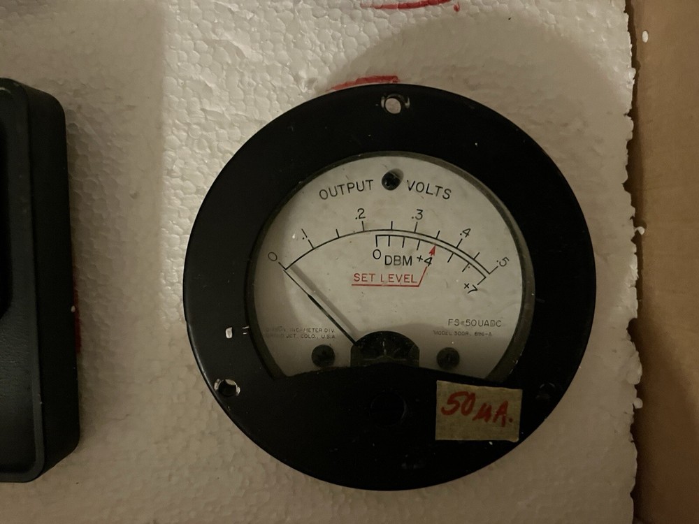 11 Hewlett Packard RMS Volts - Decibels, DBM, Percent Modulation UNTESTED/AS IS