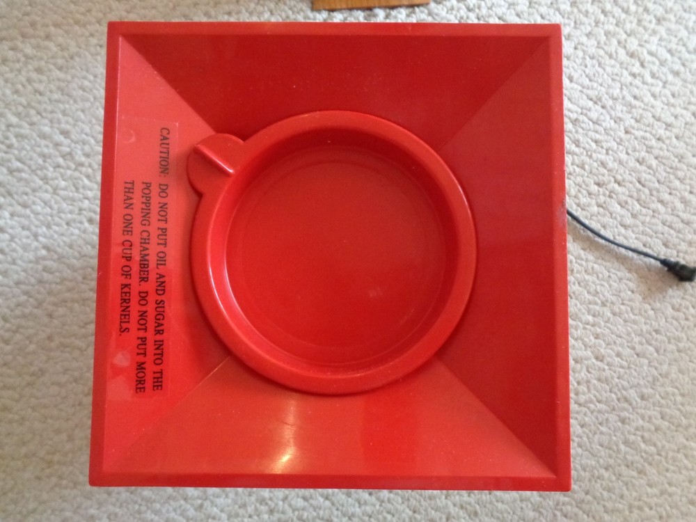 Popcorn Maker by Nostalgia Electrics (#6477).