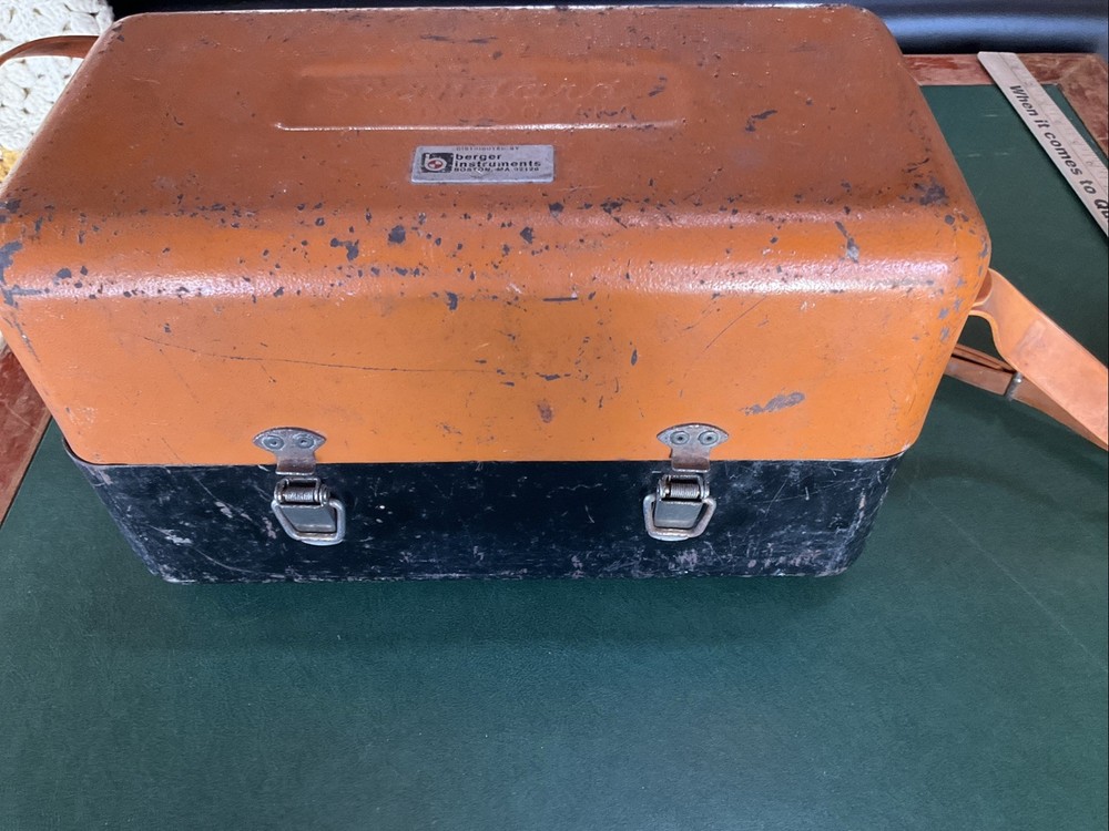 Berger Standard AK-1 Automatic Level Surveying Instrument w/ Case Untested
