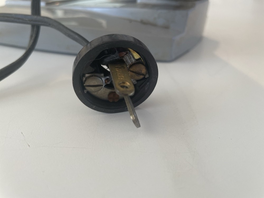 Spencer Microscope Four Lenses with light 403105