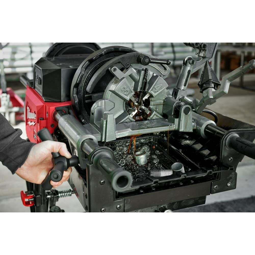 Milwaukee Dark Thread Cutting Oil