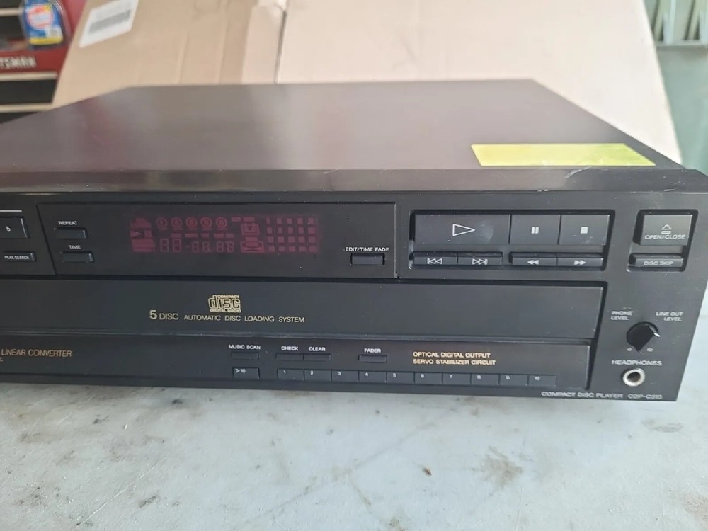 Sony Compact 5 Disc Player Changer CDP-C515