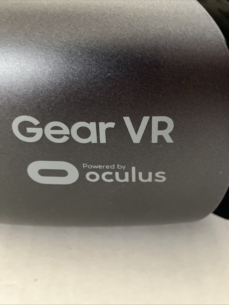 Virtual Reality Samsung SMR324 Gear VR with Controller - Black -Tested-