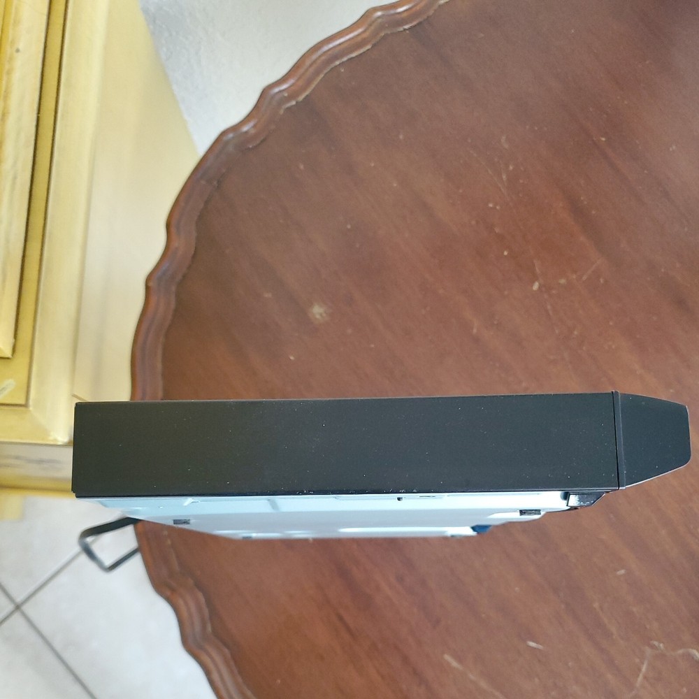 Sony Progressive Scan CD and DVD Player, DVP-SR210P