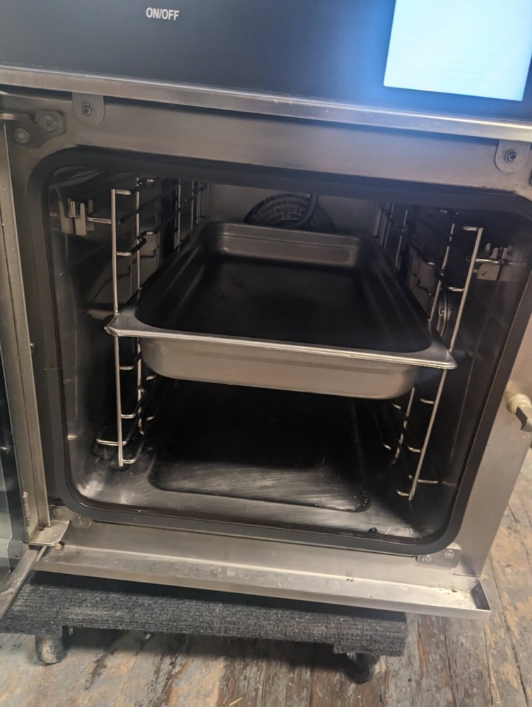 Blodgett BLCT-6E Mini Countertop Combi-Oven, Boilerless, 208v/3ph - Tested!