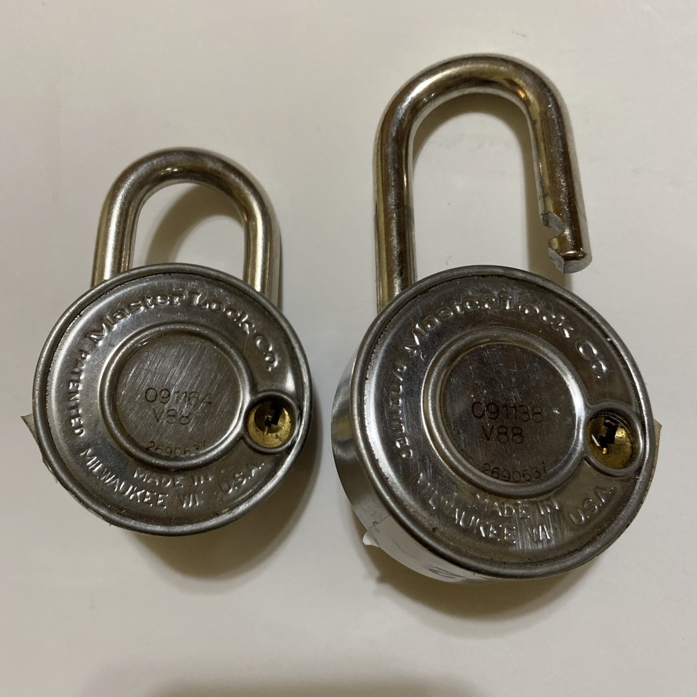 2 Master Lock Black Combination Padlocks Tested Working Security Locks
