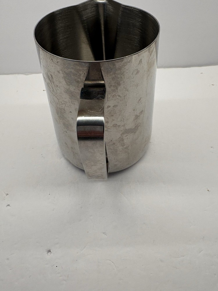 Stainless Steel Frothing 900 ML Pitcher