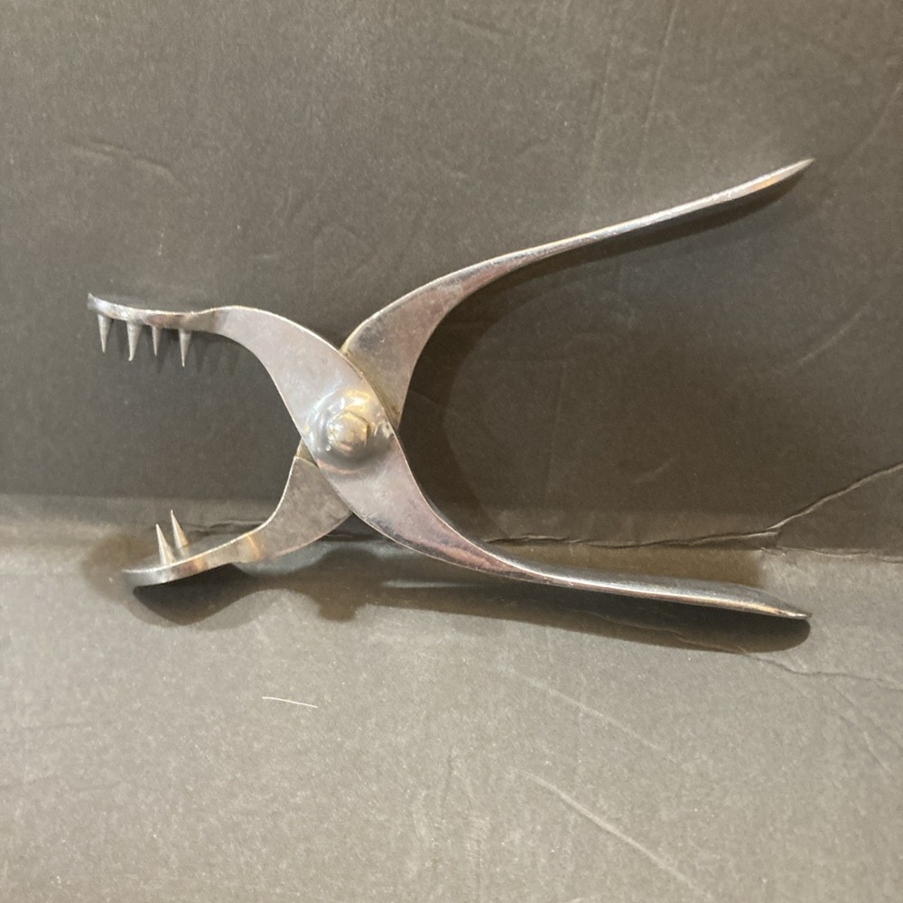Ice crusher