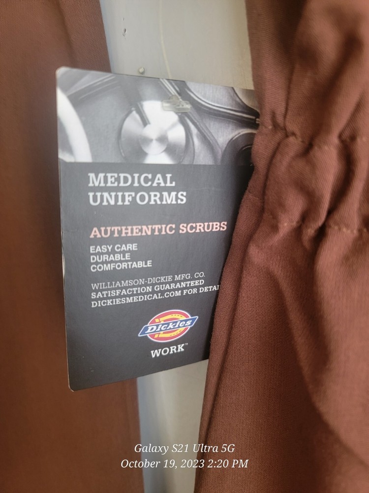 Dickies Scrub Set Brown