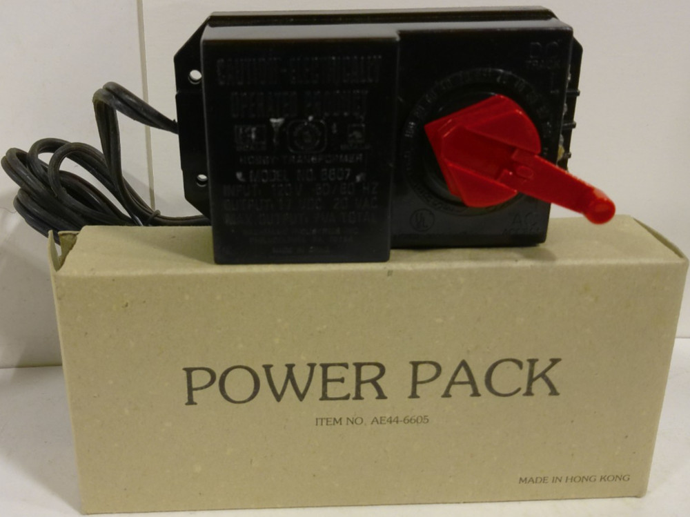 BACHMANN #6607 HO OR N SCALE 7 VA TRANSFORMER GREAT FOR BASIC SET