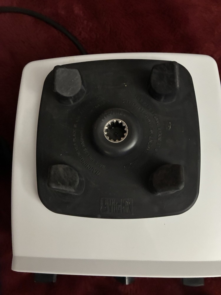 vitamix vm0103 5200 variable speed blender