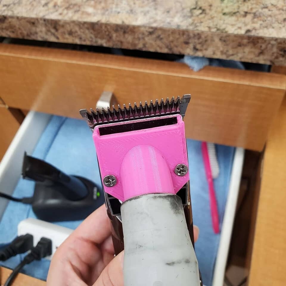 OSTER 76/OSTER TITAN Clipper Vacuum attachment, BLACK