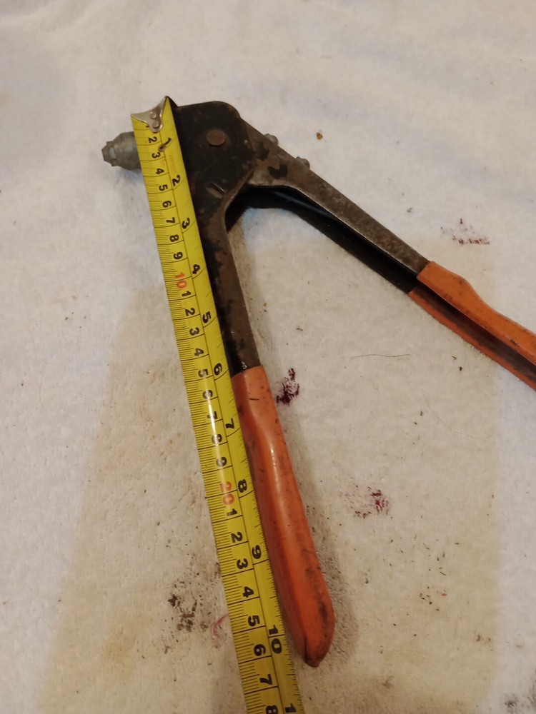 Vintage Rivet Gun good working order