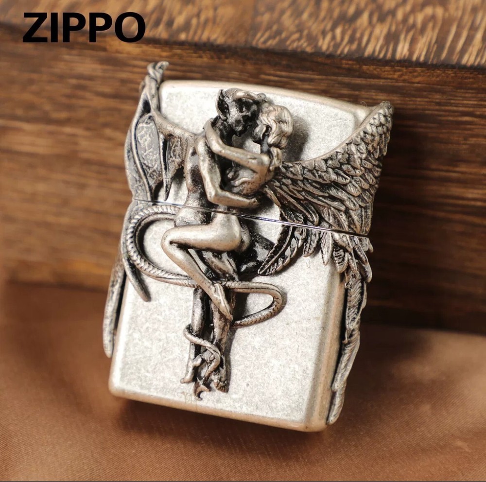 New Zippo oil Lighter silver with box