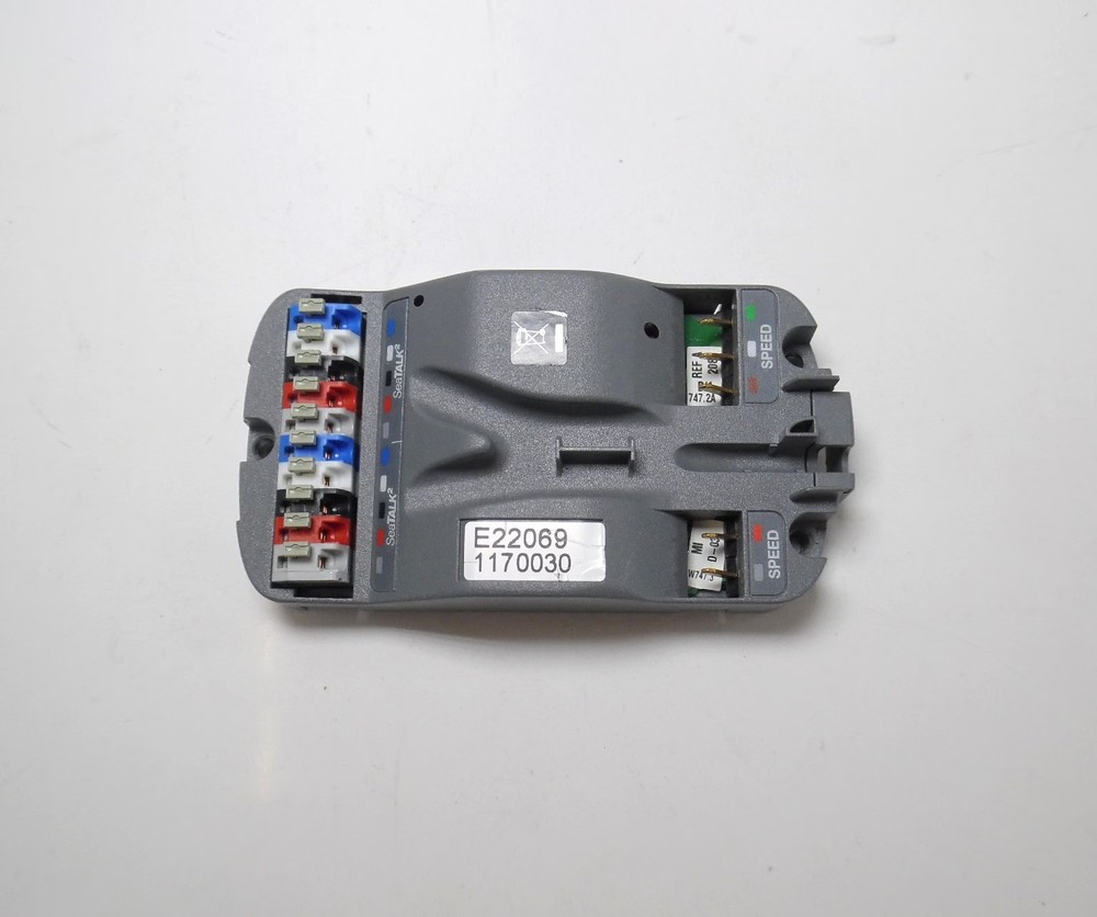 Raymarine Speed Data Transducer Pod for ST290’s - E22069 - TESTED/ WORKING!!
