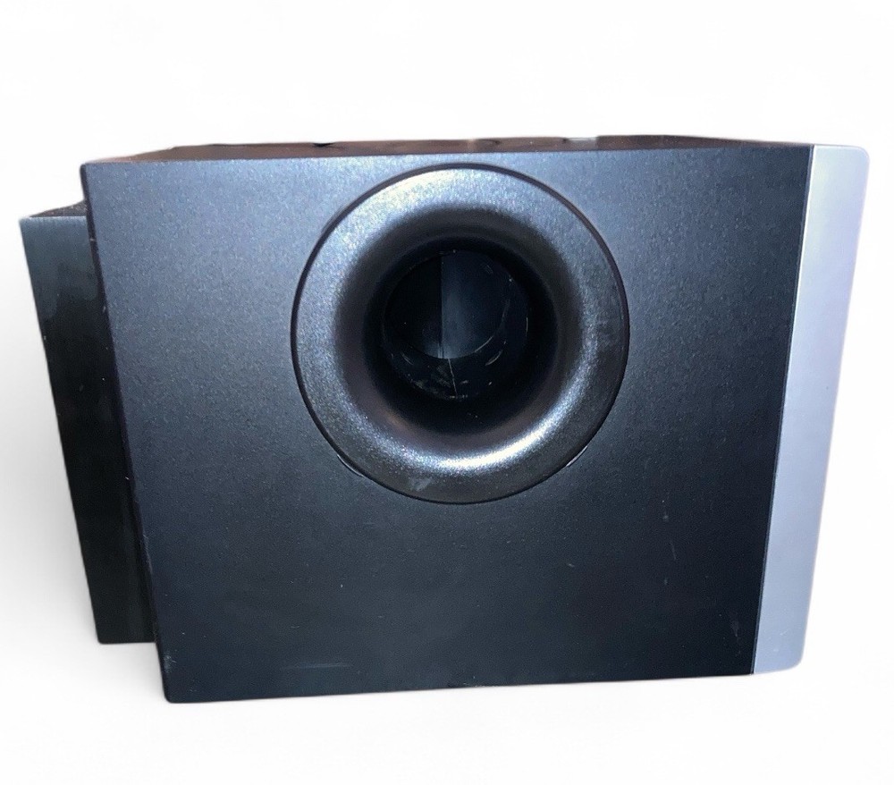 Logitech Z-2300 THX 2.1 Home Audio PC Computer Subwoofer System Untested