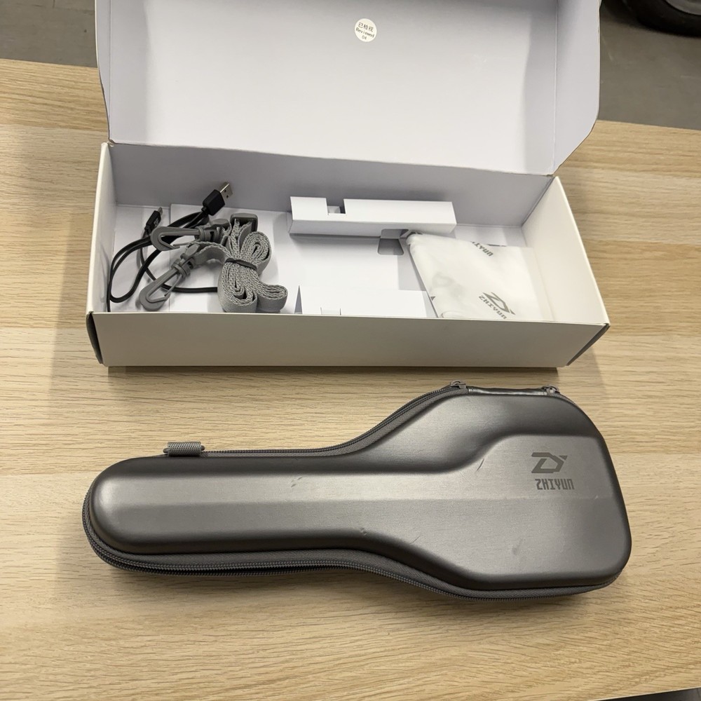 ZHIYUN Smooth-Q 3-Axis Handheld Smartphone Gimbal Stabilizer - Black