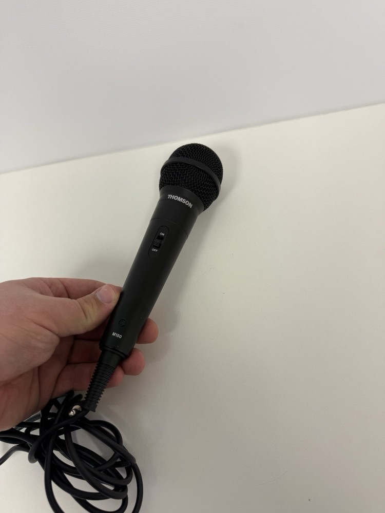 Thomson Dynamic Microphone M150 Black Wired