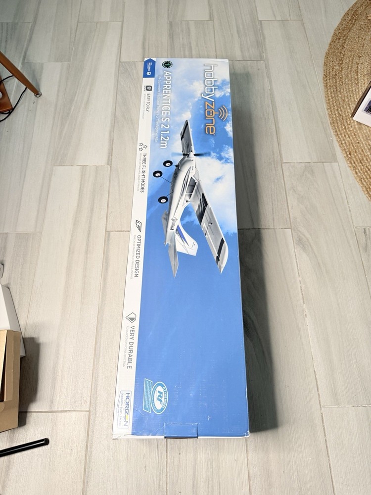 HobbyZone HBZ310001 Apprentice S 2 1.2m RTF Basic with SAFE Remote - OPEN BOX