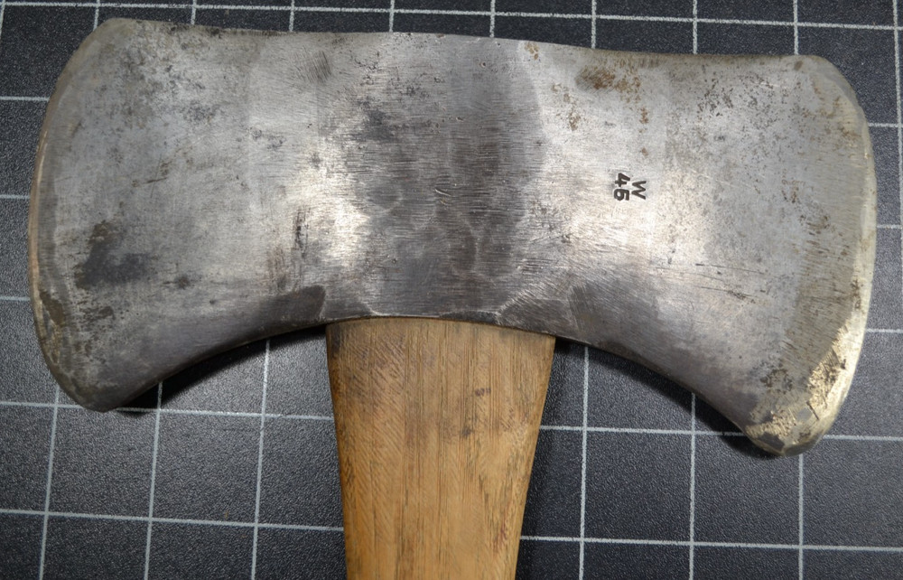 KELLEY-HOW-THOMSON CO. - OLD TIMER - 3 1/2# - DOUBLE BIT AXE