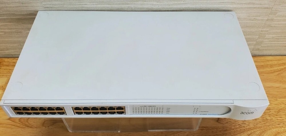 SuperStack 3 Baseline 3Com 3C16411 Hardware 10/100 Hub Dual Speed Hub 24-Port