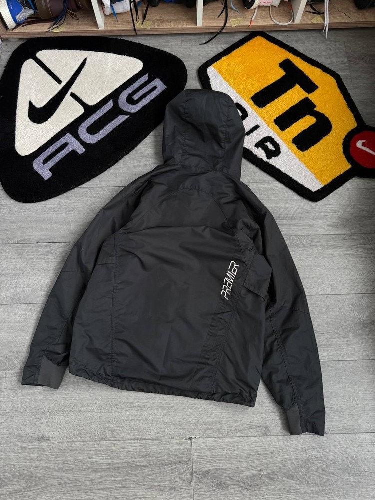 mens Nike premier light jacket size S
