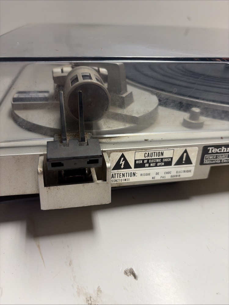 Technics SL-B200 Turntable - Untested. Free Shipping.